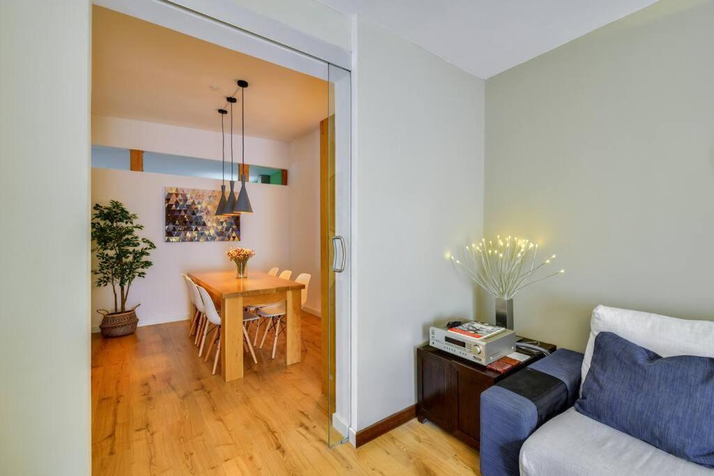 Big Stylish And Modern Apartment In Madrid Centre Εξωτερικό φωτογραφία