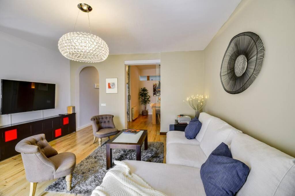 Big Stylish And Modern Apartment In Madrid Centre Εξωτερικό φωτογραφία